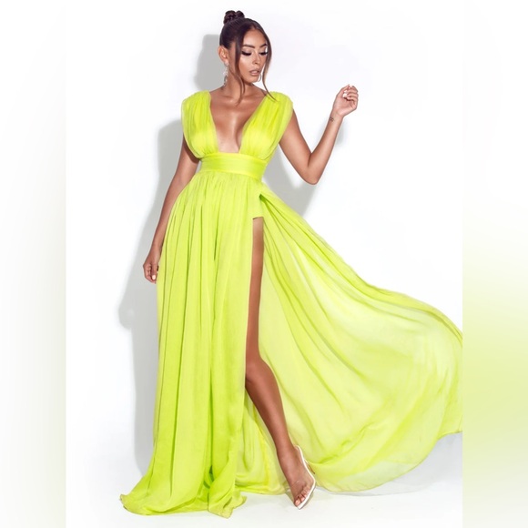Valley Of Angels Lime Chiffon Pleated High Slit Maxi Dress - Picture 2 of 3